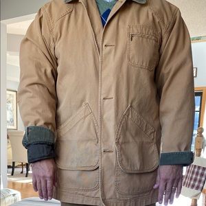 Classic LL Bean Barn Jacket with removable liner. Great condition !!